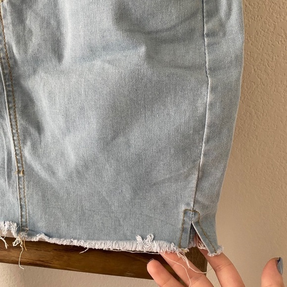 NWOT - denim skirt size M - Picture 3 of 4